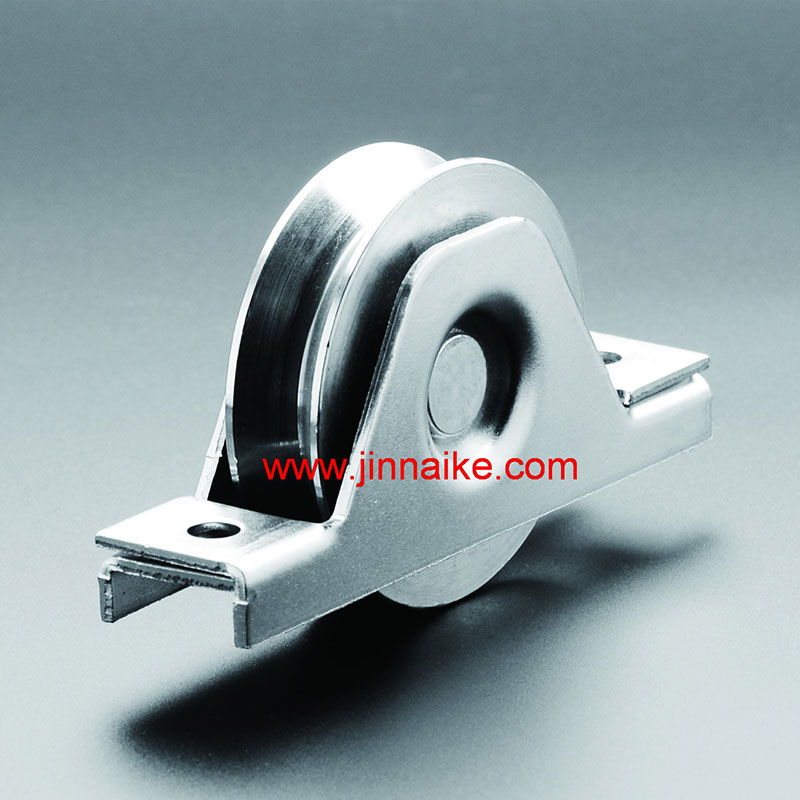 Sliding Metal Gate Roller With Interior Bracket